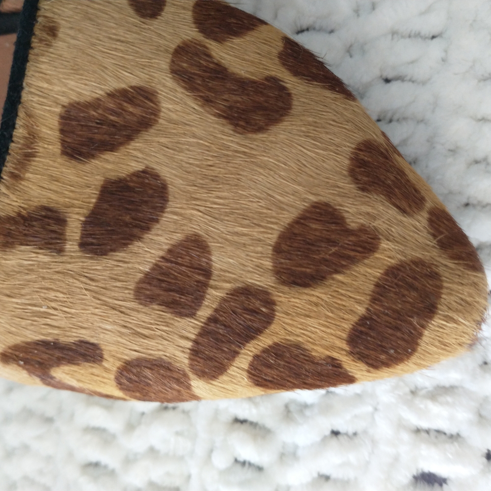 Jeffrey Campbell Flats - Picture 2 of 7